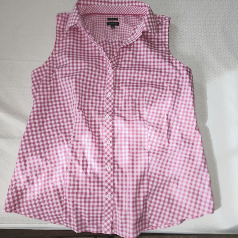Talbots pink gingham non-iron sleeveless shirt - Size 10